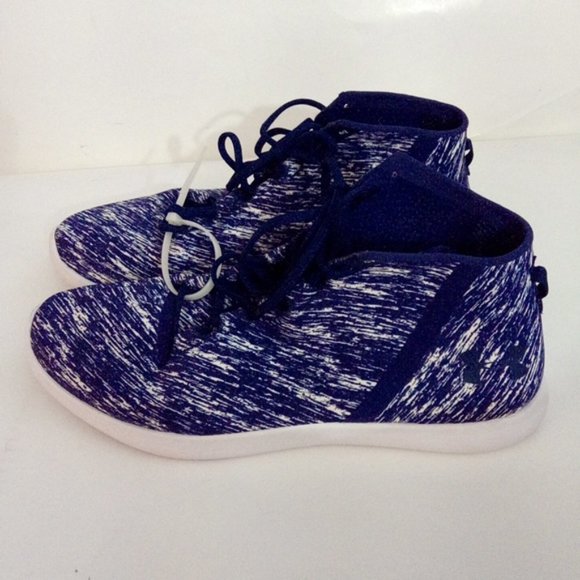 Under Armour Speedform Blue & White Abstract Pattern Lace Up Sneakers US 9.5 NWT - Picture 1 of 9